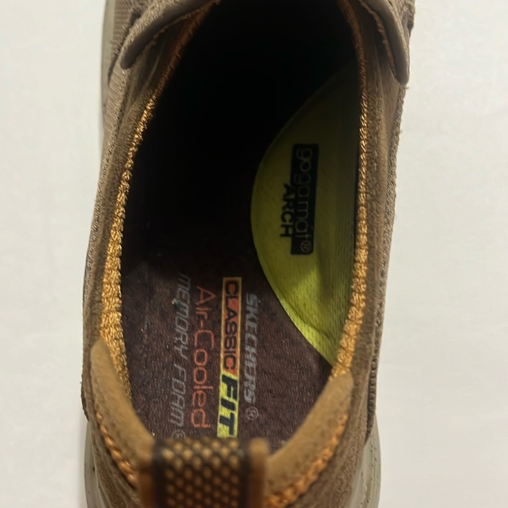 Sketchers men’s 11 slip on light weight shoes brown & tan shoes - Picture 7 of 16